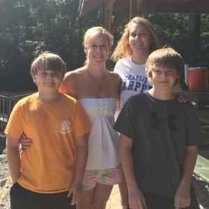 Meet your Posher, Ruth